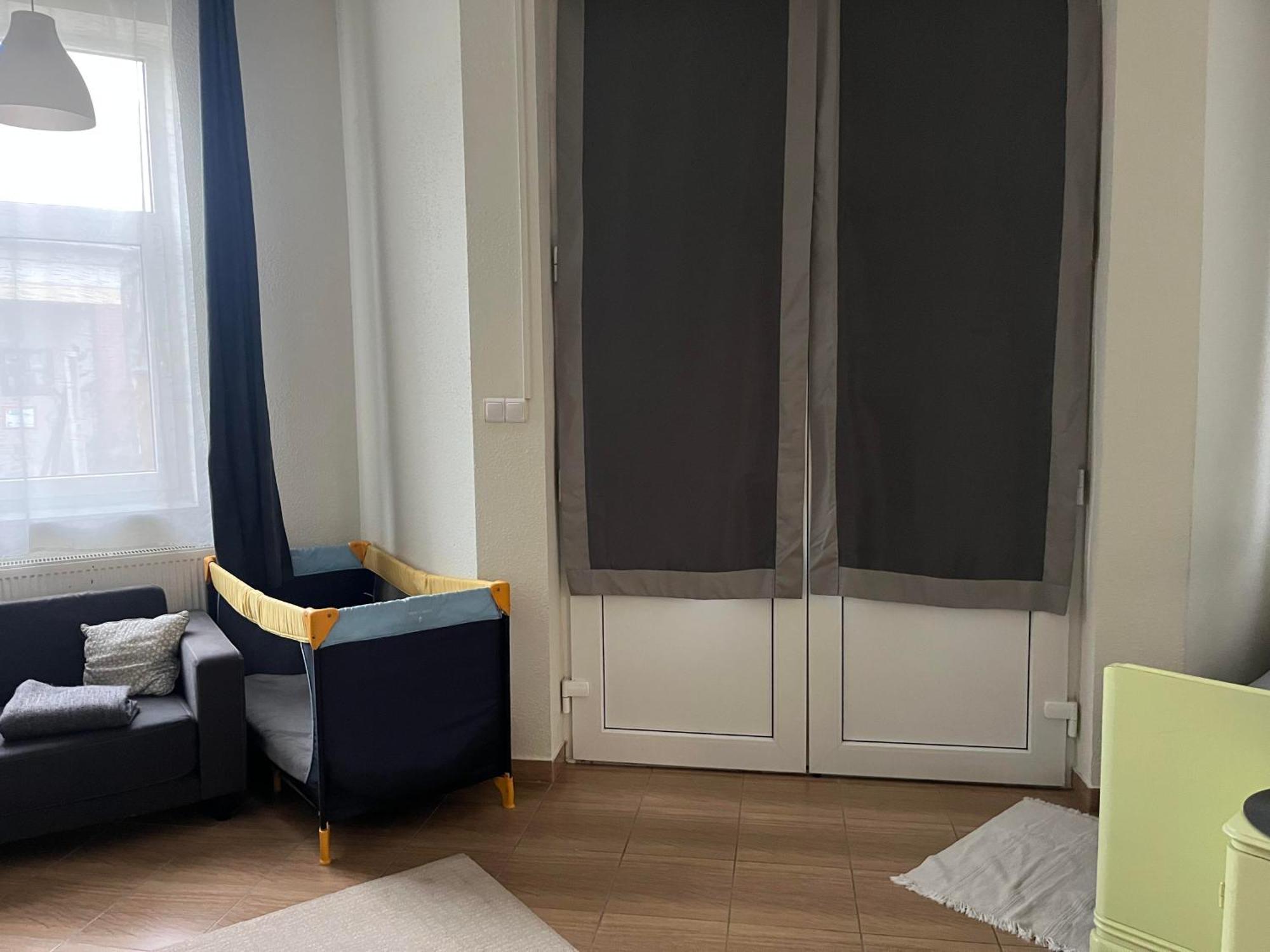 Idill Apartmanhaz B&B ทิสซาฟือแรด ภายนอก รูปภาพ